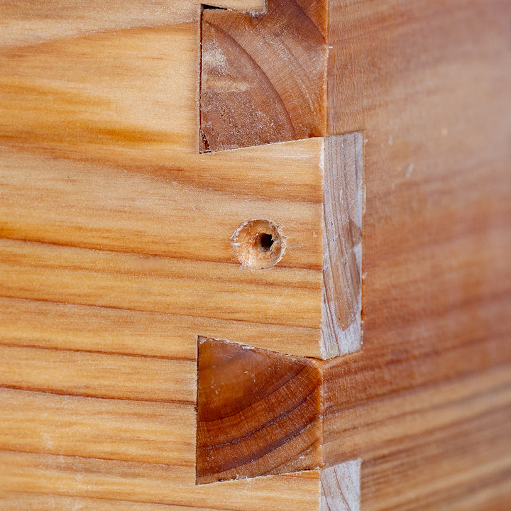 The beehive's dovetail joints.